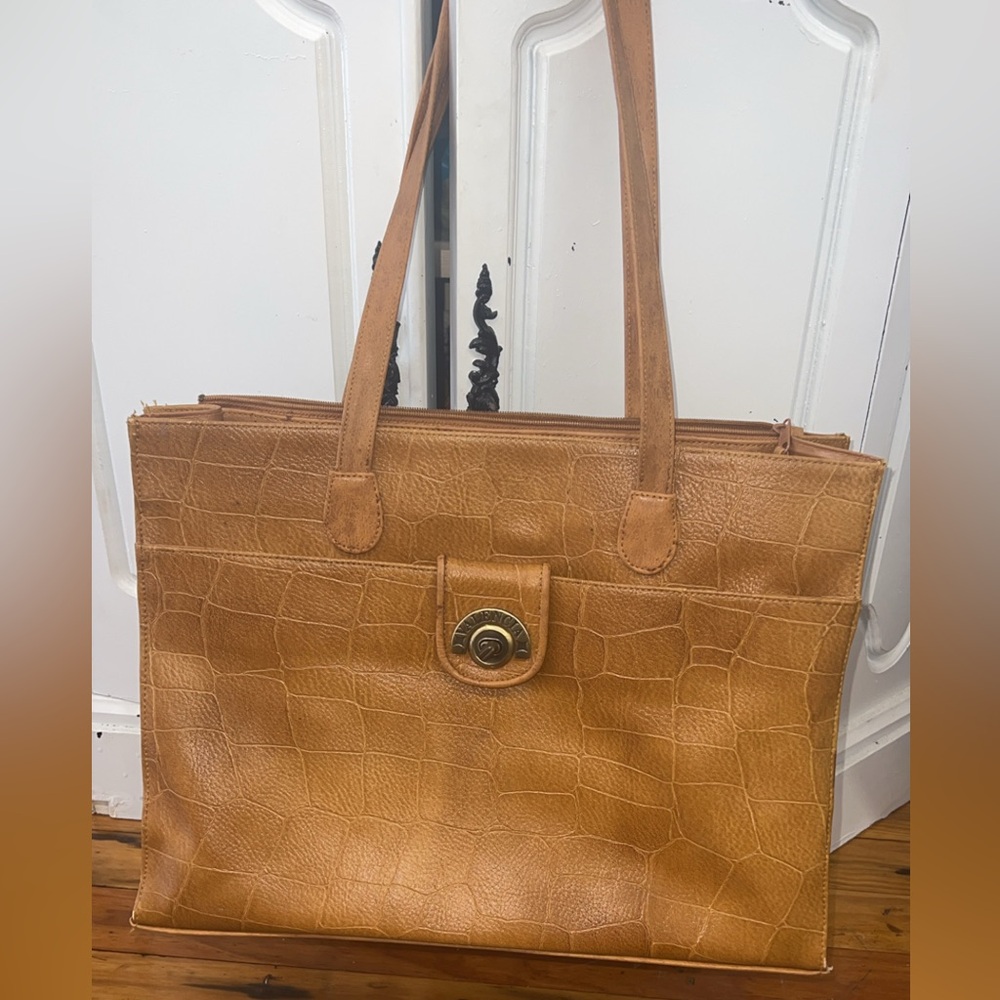 ✨ Valencia ✨ 
Large Tan Leather Tote Bag